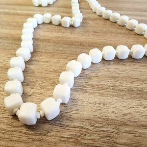 White stone 15in necklace